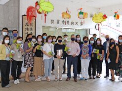 Distribution of reusable face masks