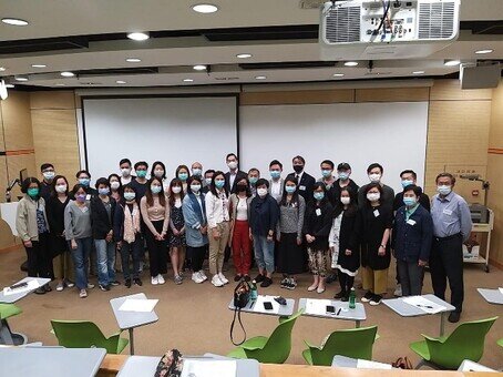 Group photo of LEAP Taskforce members, teachers and mentors