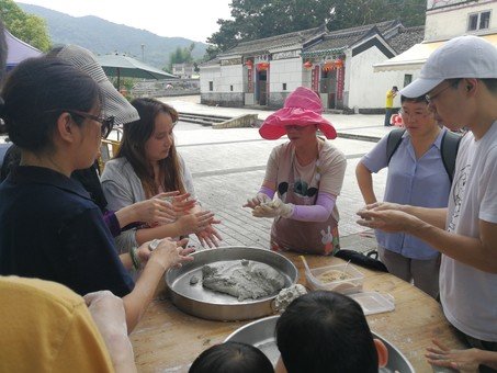 製作客家茶粿