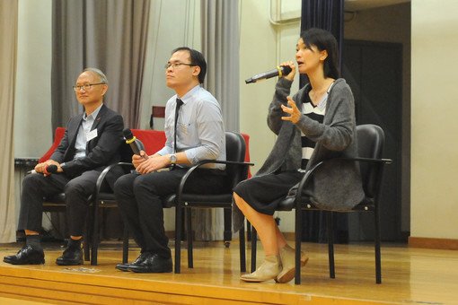 Mr. Tai Keen Man conducting the Q&A