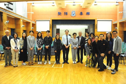 Group photo with speakers